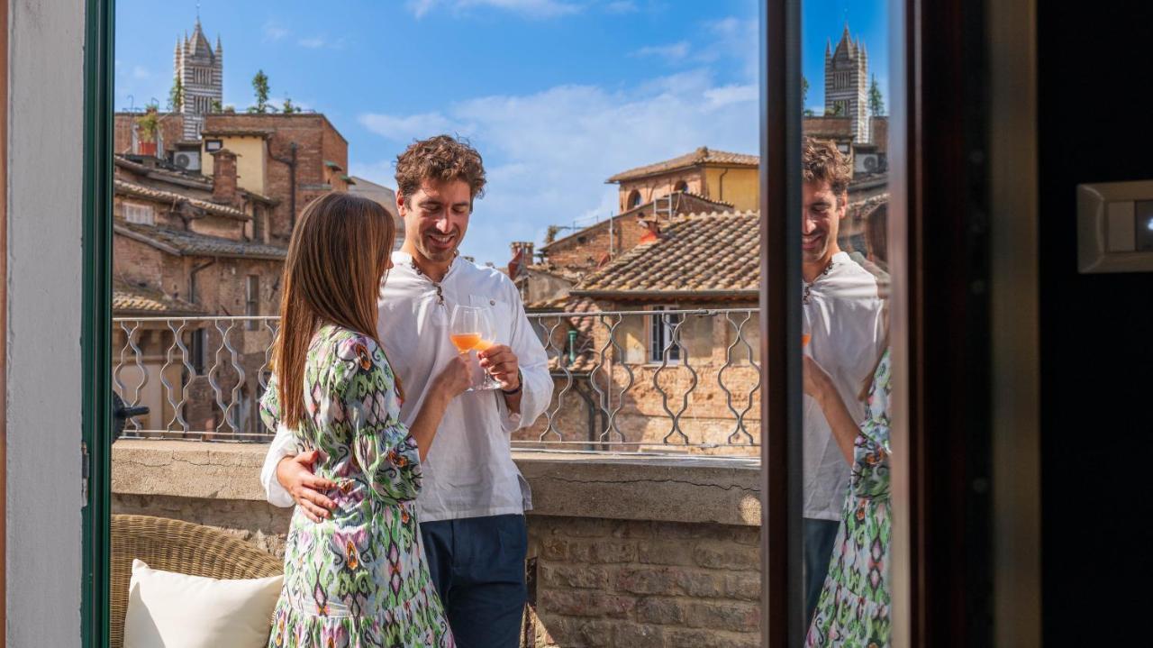 Blossoms Of Siena, Adults Only Exterior photo