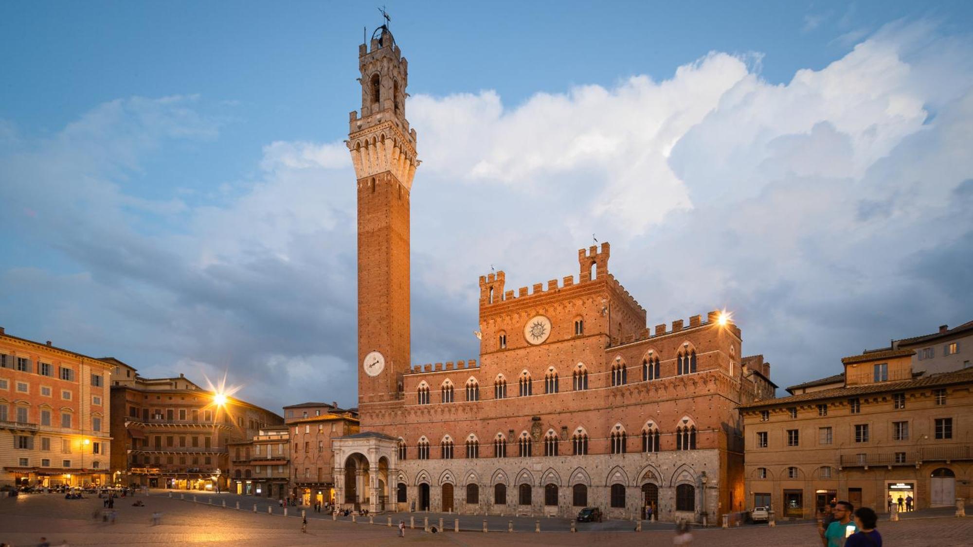 Blossoms Of Siena, Adults Only Exterior photo